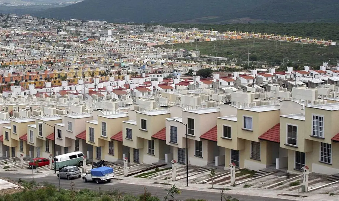 Vende Infonavit 80% de casas recuperadas