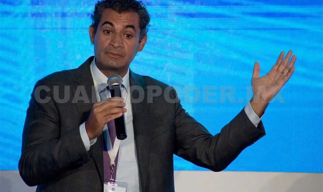 AMLO, enfermo de poder: Ochoa Reza