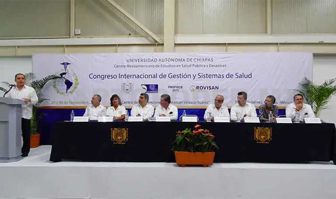 Orientan esfuerzos para fortalecer sistema de salud