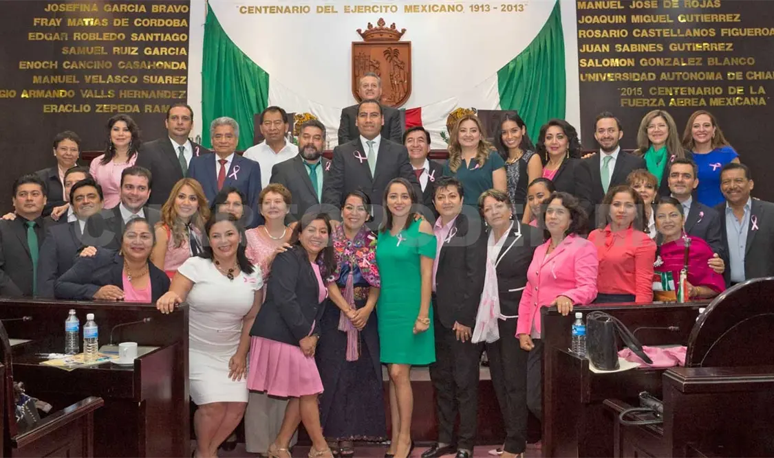 Al concluir los trabajos del primer año de ejercicio constitucional, los diputados eligieron a quienes integrarán la Mesa Directiva. CP