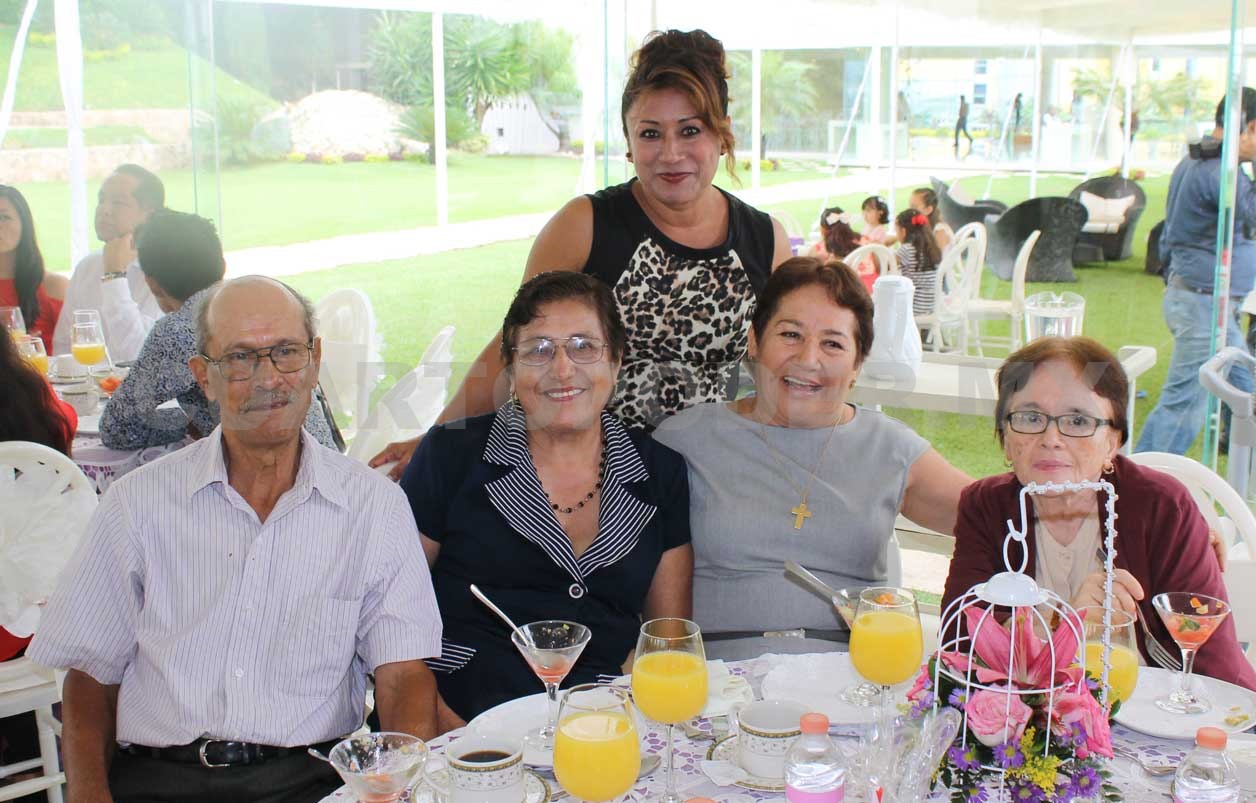Primera comunión de Angélica