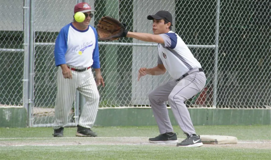 Halcones y Petroleros sacan boleto para la final