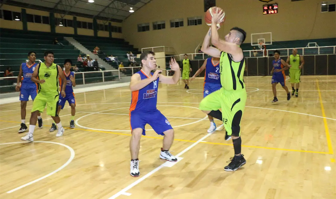 14 encuentros se llevarán a cabo a partir de este martes como parte de la fecha 17 del torneo de basquetbol de la Liga Municipal de la especialidad. Archivo / CP