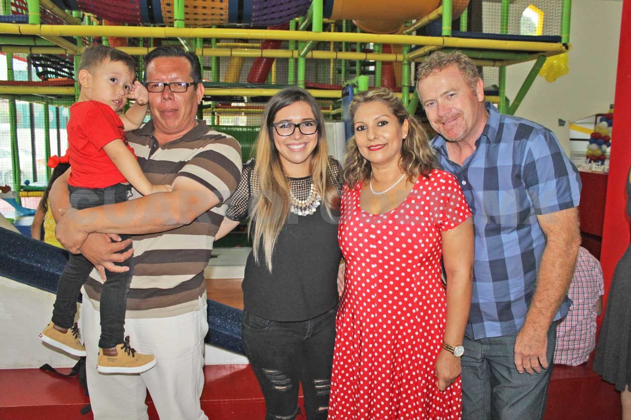 Fiesta de cumpleaños para Emmanuel