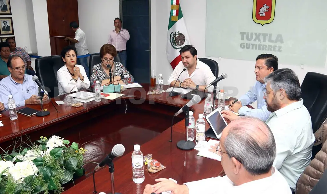 Reconocen avances de Alcaldía