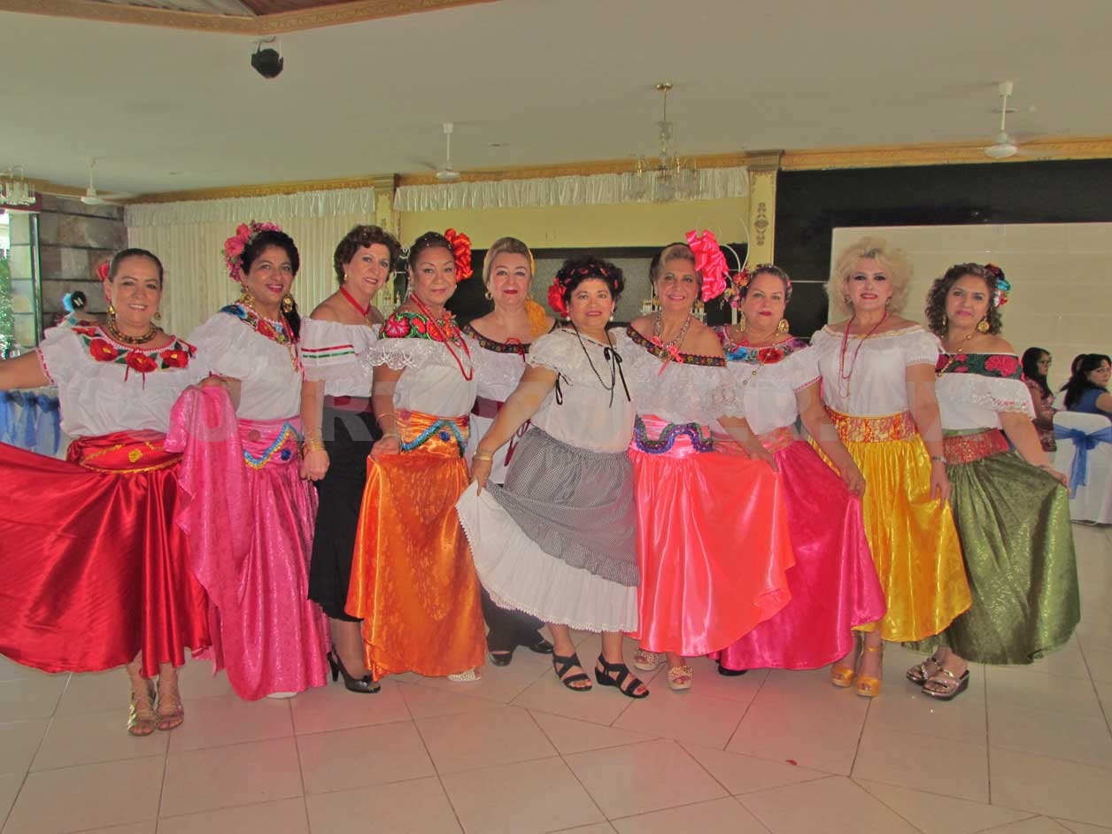 Tradicional festejo para Charito