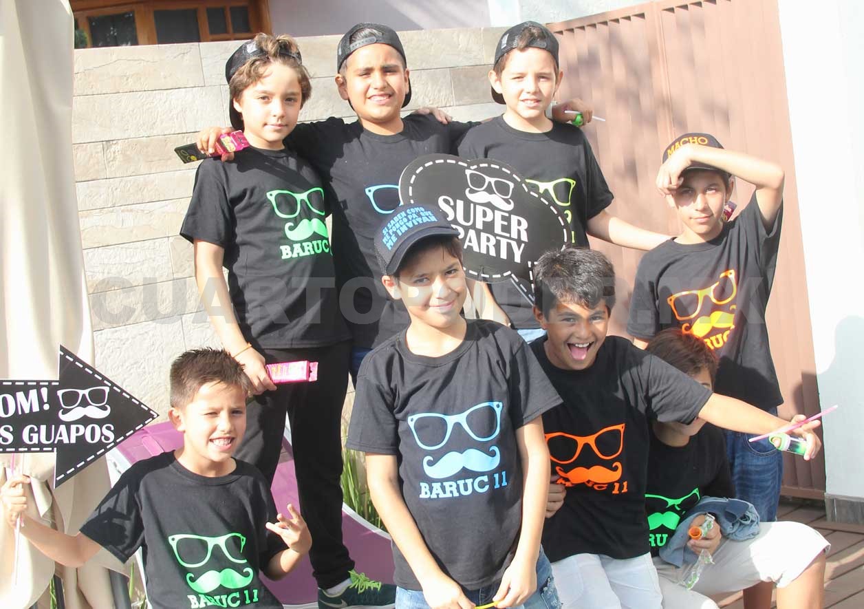 Mega party para Santiago