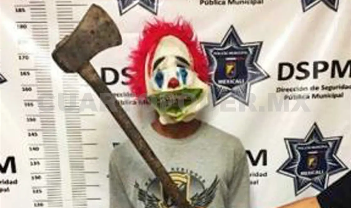 Detienen a payaso armado