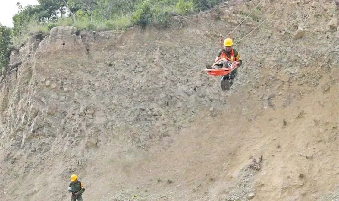 Sedena conmemora 50 aniversario de Plan DN-III E