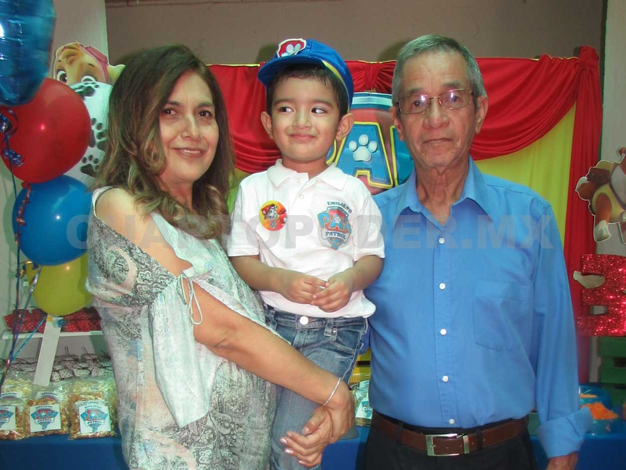 Celebran a Emiliano su cumple número 3