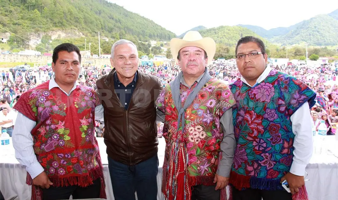 Reiteran esfuerzos por campesinos