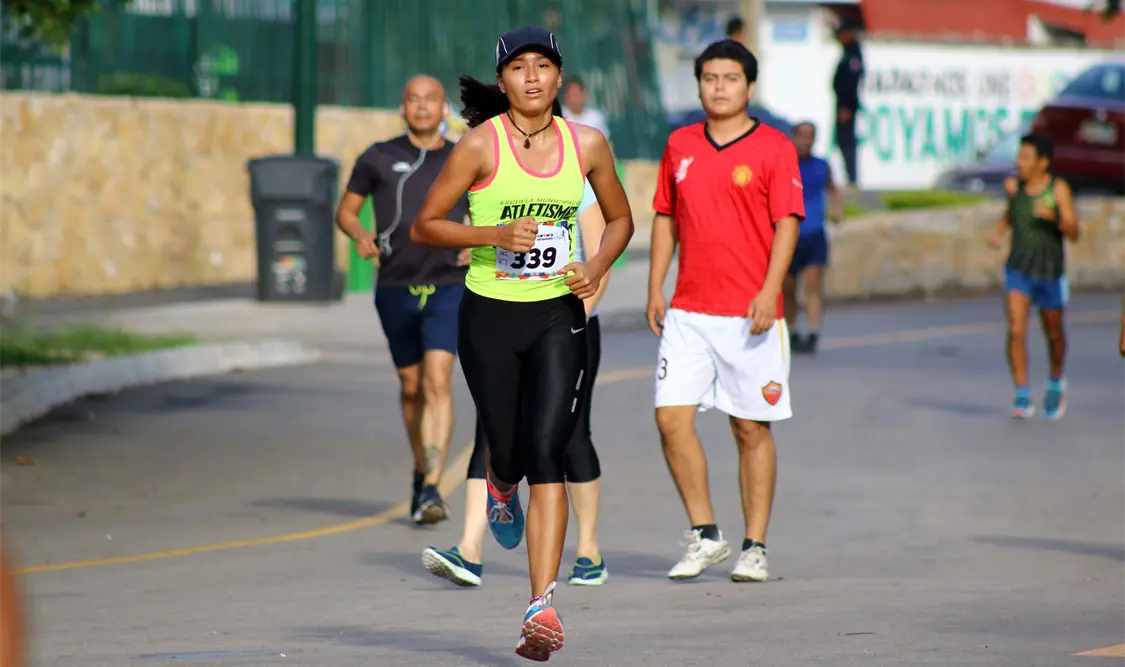 Esta carrera tiene como objetivo promover el deporte para crear mejores condiciones de salud entre la población, y que mejor que en el Día del Médico. Guillermo Ramos / CP