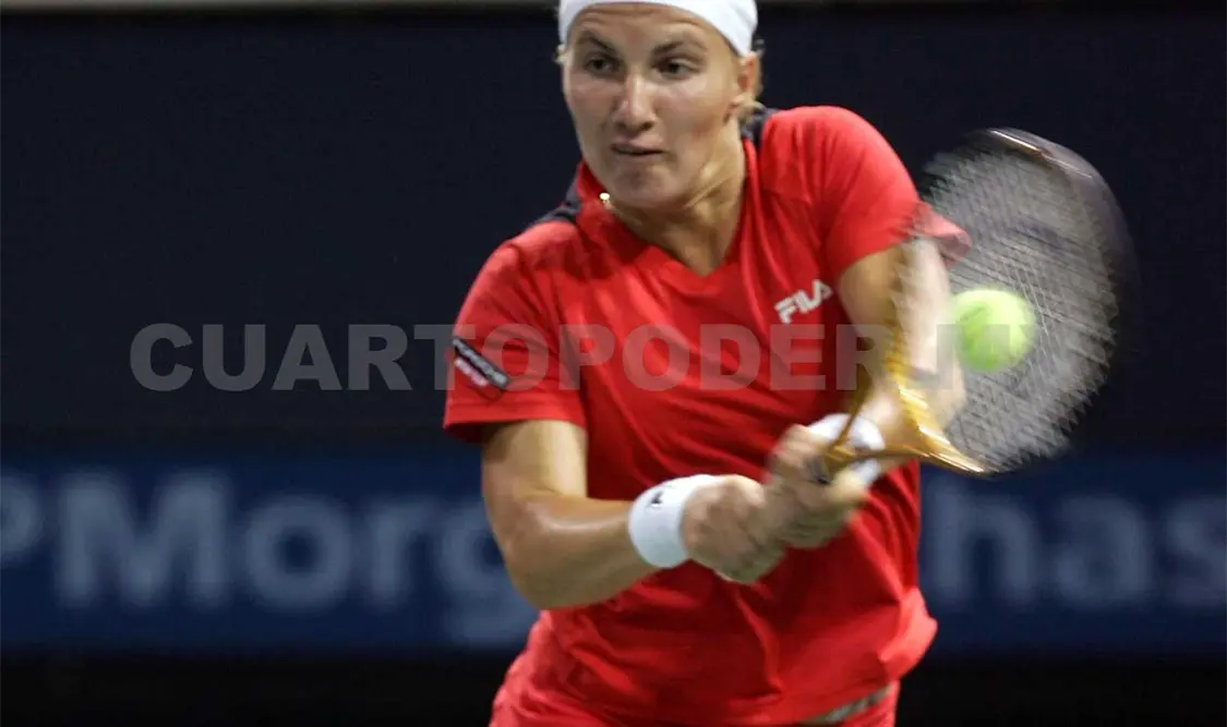 Kuznetsova supera segunda ronda en Moscú
