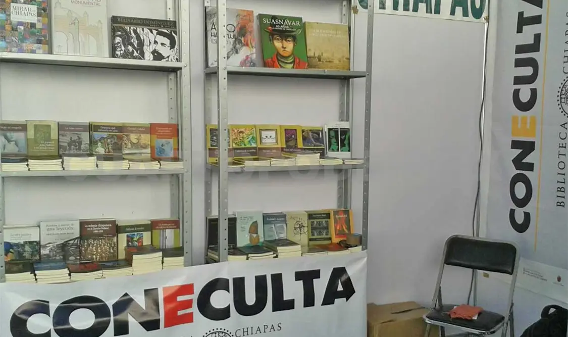 El stand del Consejo en el Zócalo. Cortesía