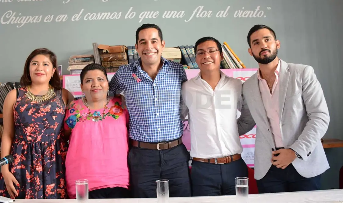 En la rueda de prensa en el Museo de la Ciudad. Darwin Mendoza