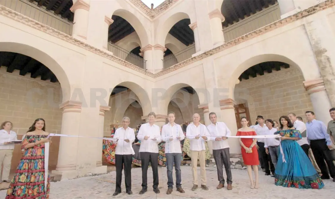 MANUEL VELASCO Y ENRIQUE DE LA MADRID INAUGURAN RESTAURACIÓN DEL EXCONVENTO DE SANTO DOMINGO