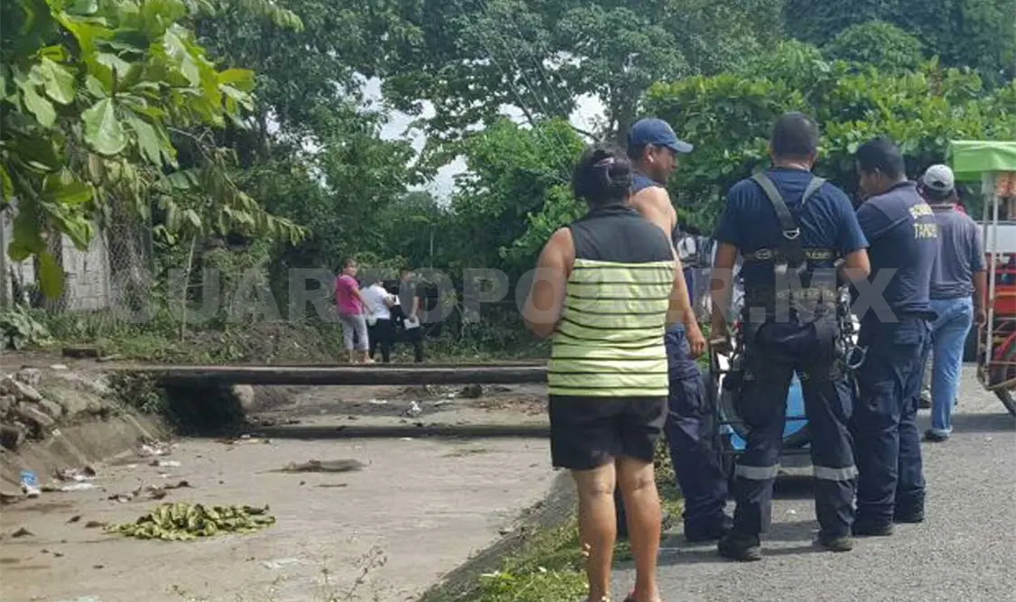 Muere al caer a un barranco