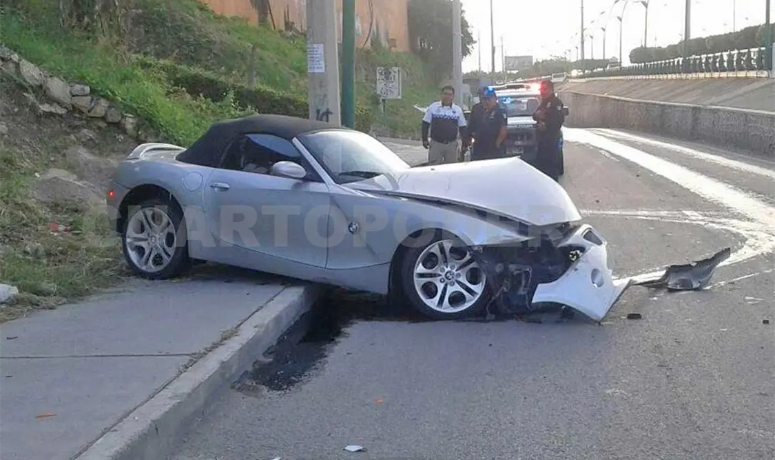 Autoridades ordenaron que el automotor fuera trasladado a un corralón. Rafael Cabrera / CP