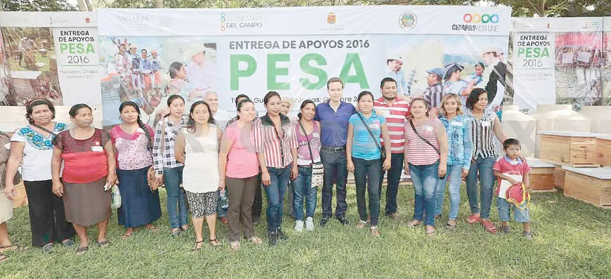Entrega Velasco más de 74 mdp en apoyos