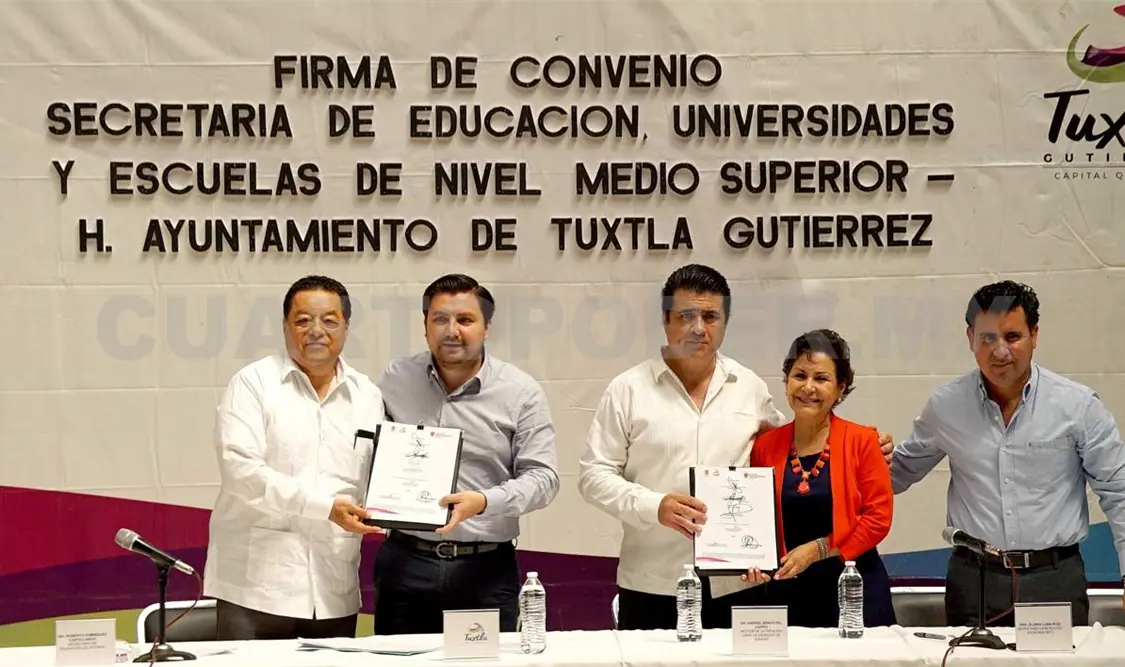 Firma Castellanos convenio con SE y universidades