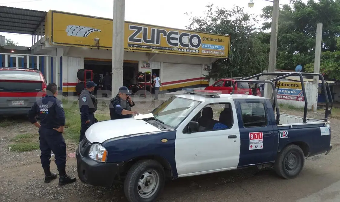 Roban armados 50 mil pesos de caja fuerte