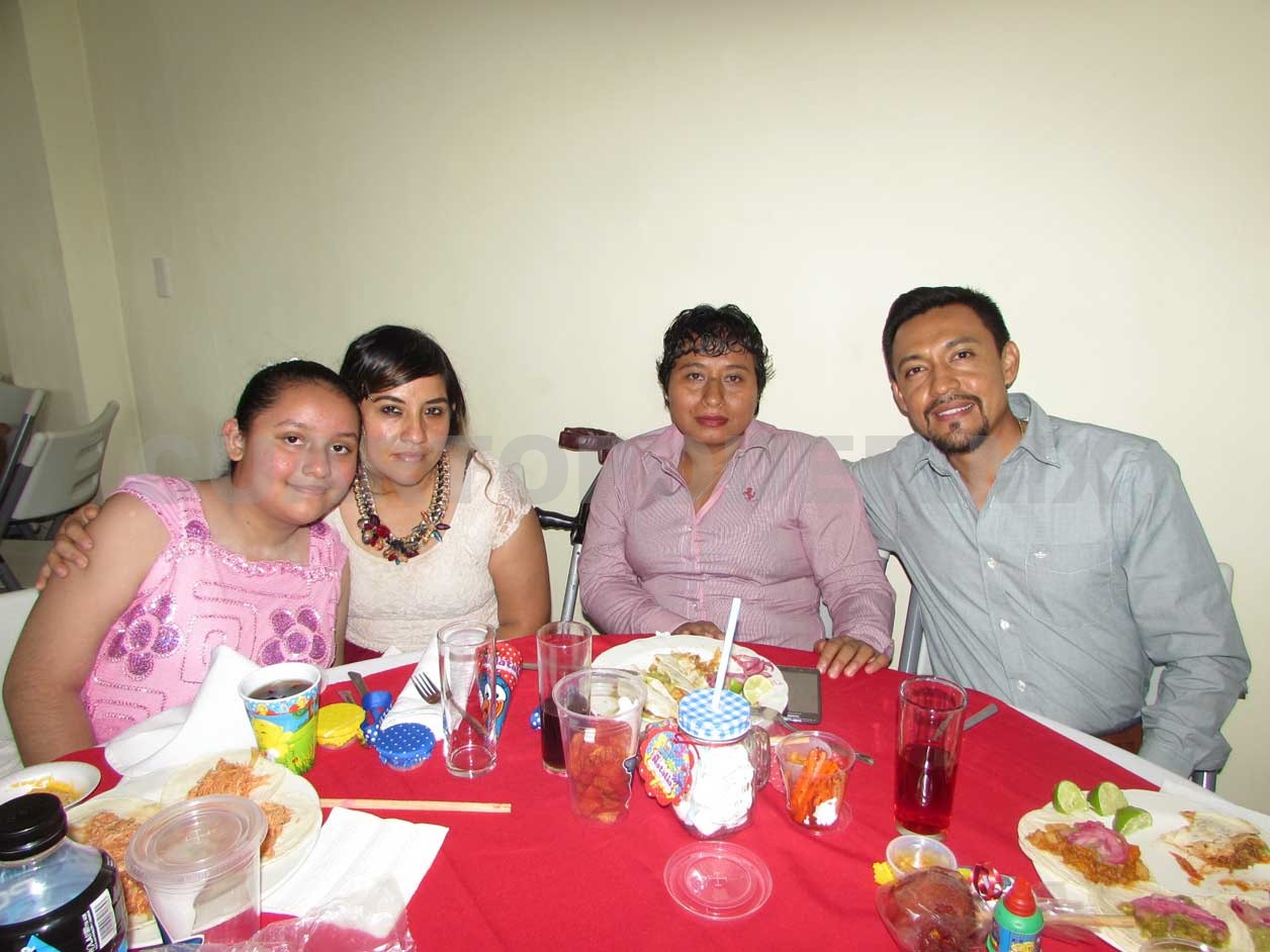 Natalia recibió el primer sacramento