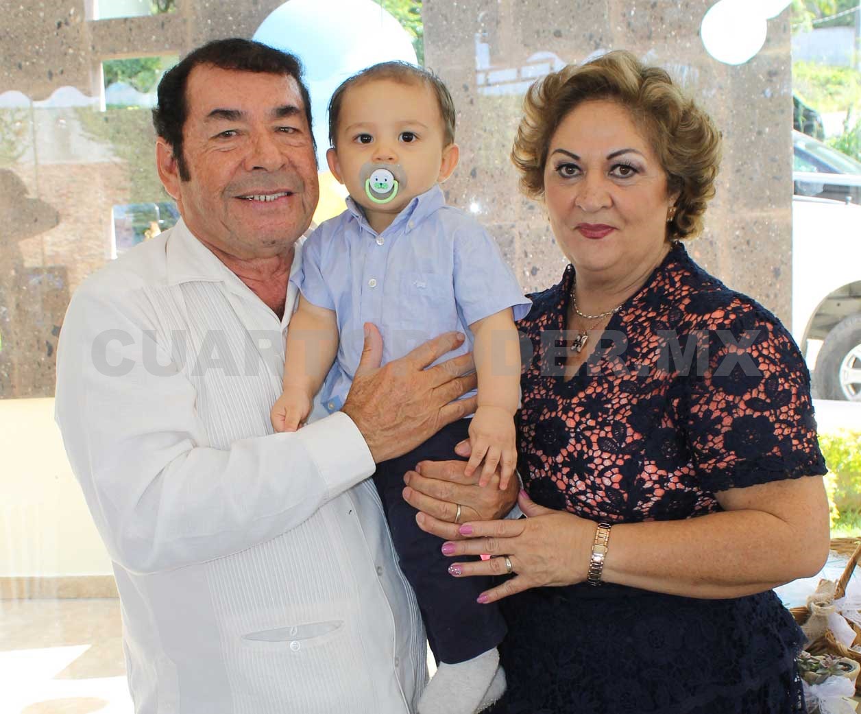 Pablo Rodolfo recibió el bautismo