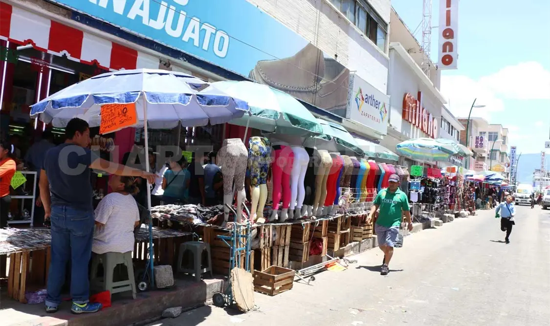 Avanza negociación de reubicación de ambulantes