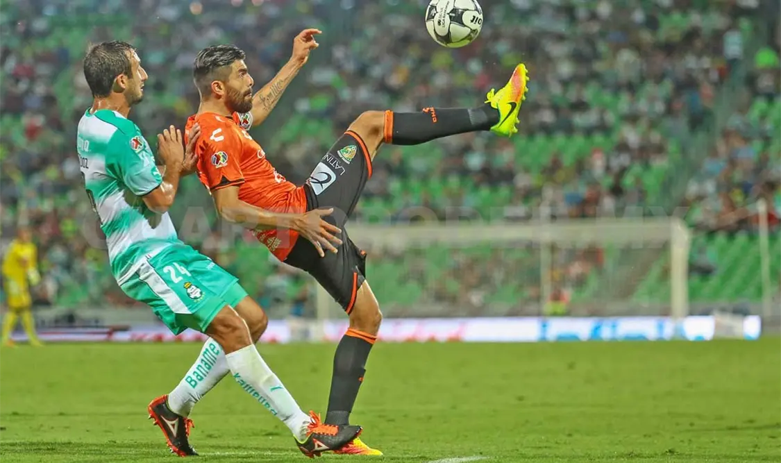 Araujo dice estar comprometido