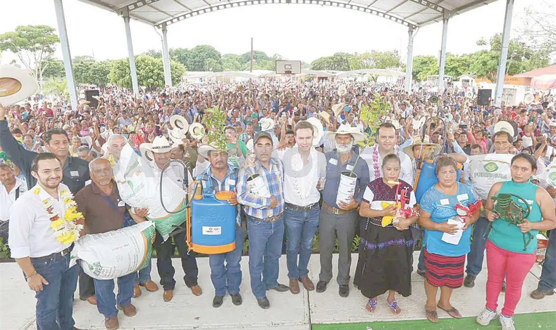 Entrega MVC 8 mdp para reactivar el campo en Cintalapa