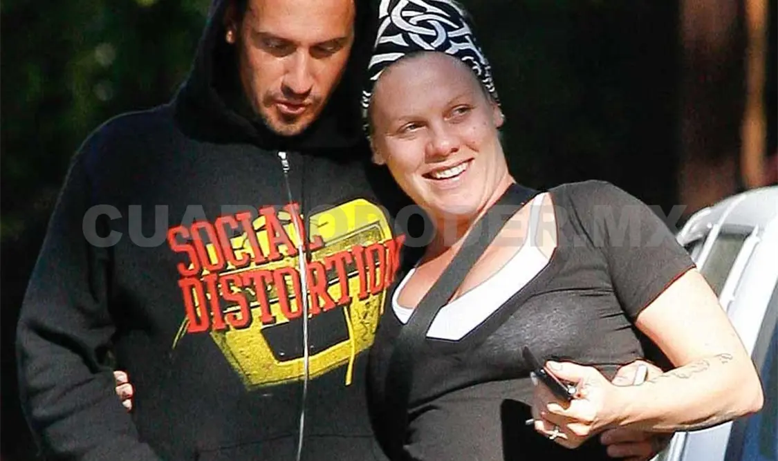Pink está embarazada de su segundo hijo