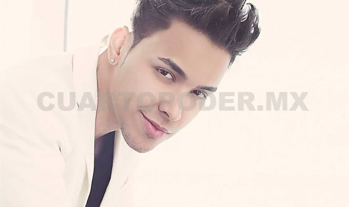 Prince Royce celebra la música