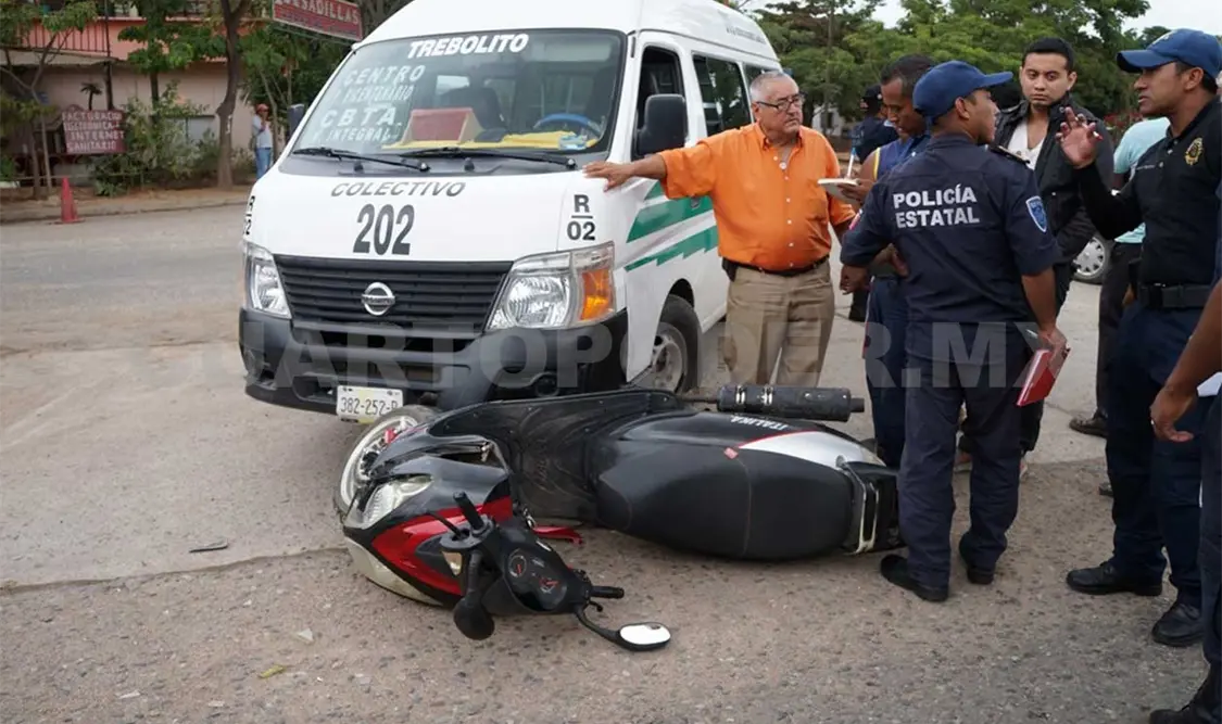 Accidente carretero deja una mujer lesionada