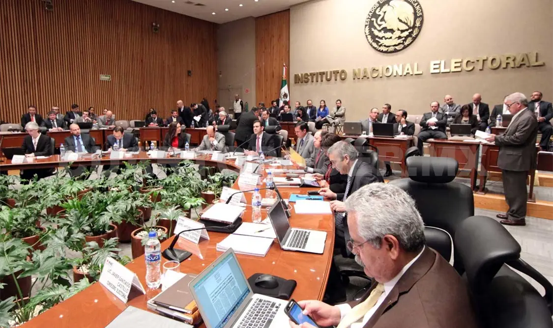 INE: partidos tienen adeudos por 626 mdp