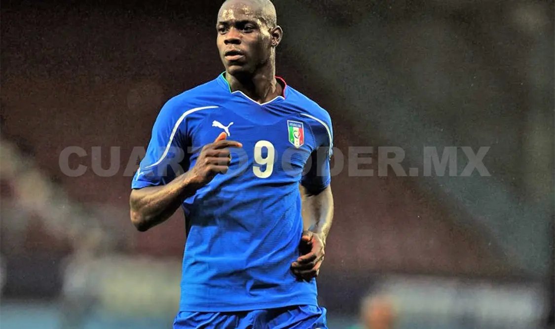 Balotelli está dispuesto a volver con Italia