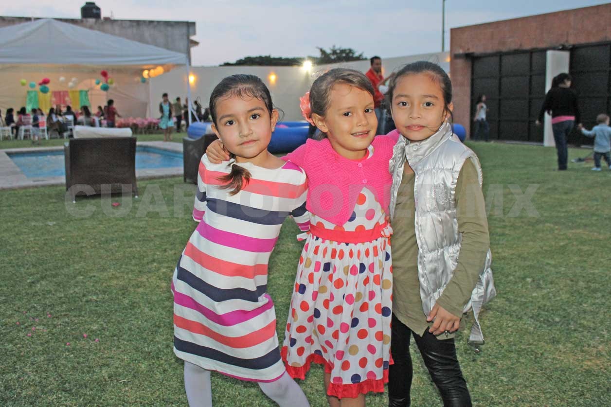 Divertida fiesta para Regina