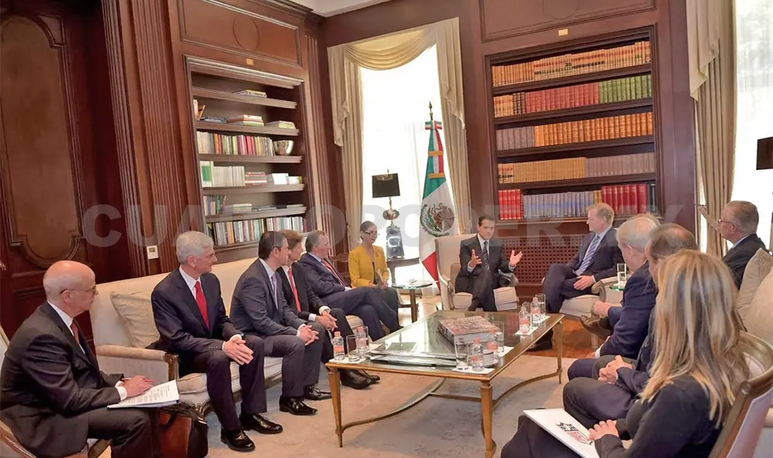 Se reúne EPN con jefe de la NFL