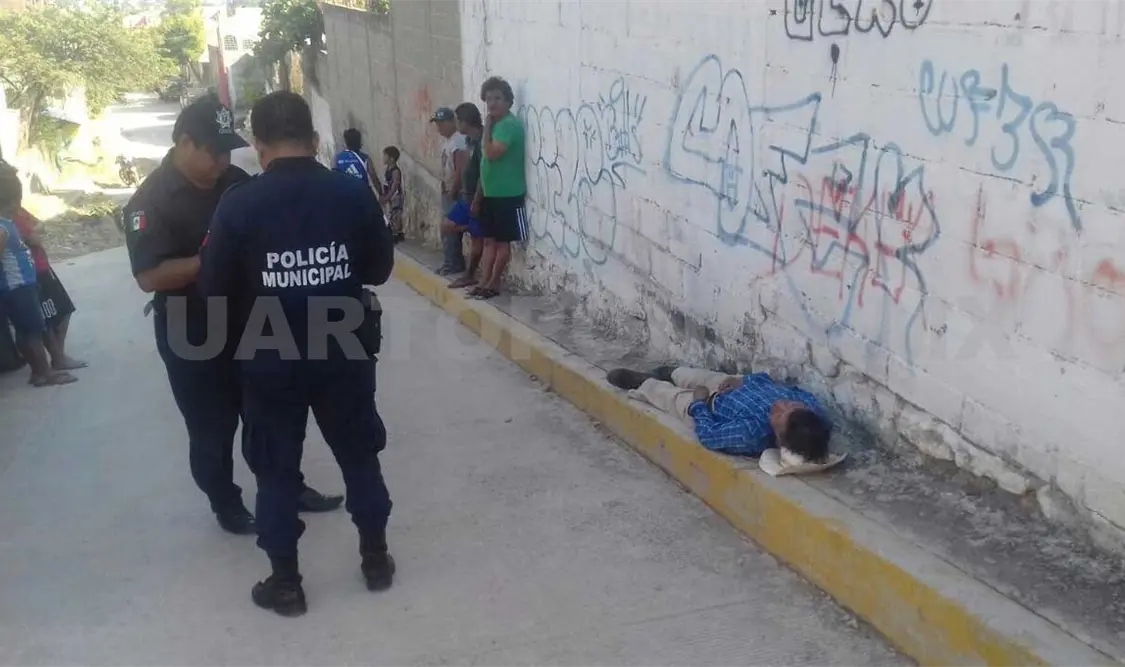 Lo abandonaron en la calle y murió en el hospital