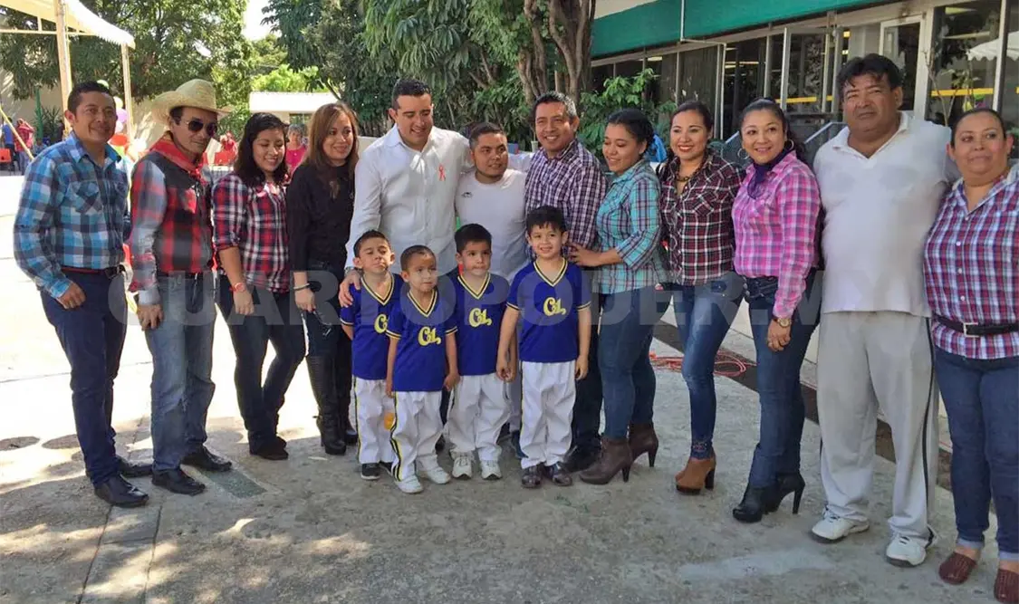 Se fortalece el sector educativo: Eduardo Campos