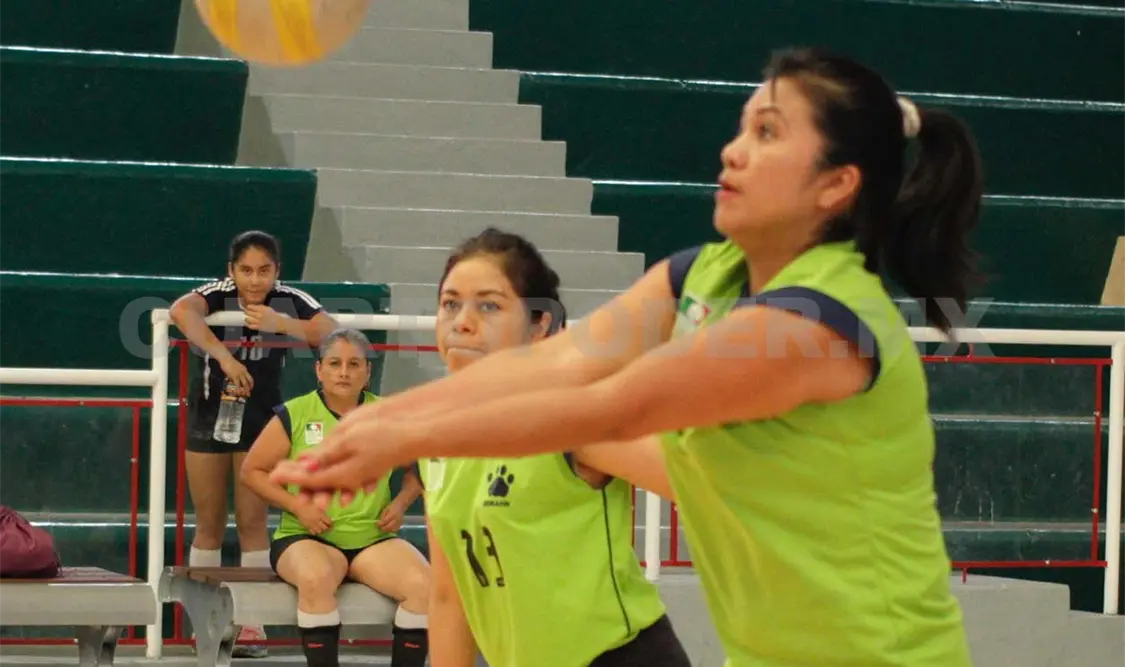En lo que respecta a la rama femenil de la primera fuerza, sobresale el duelo entre Amazonas y Queens. G. Ramos/CP