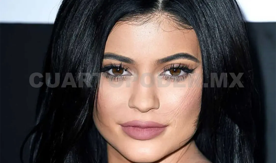 Kylie Jenner vuelve a cambiar de look