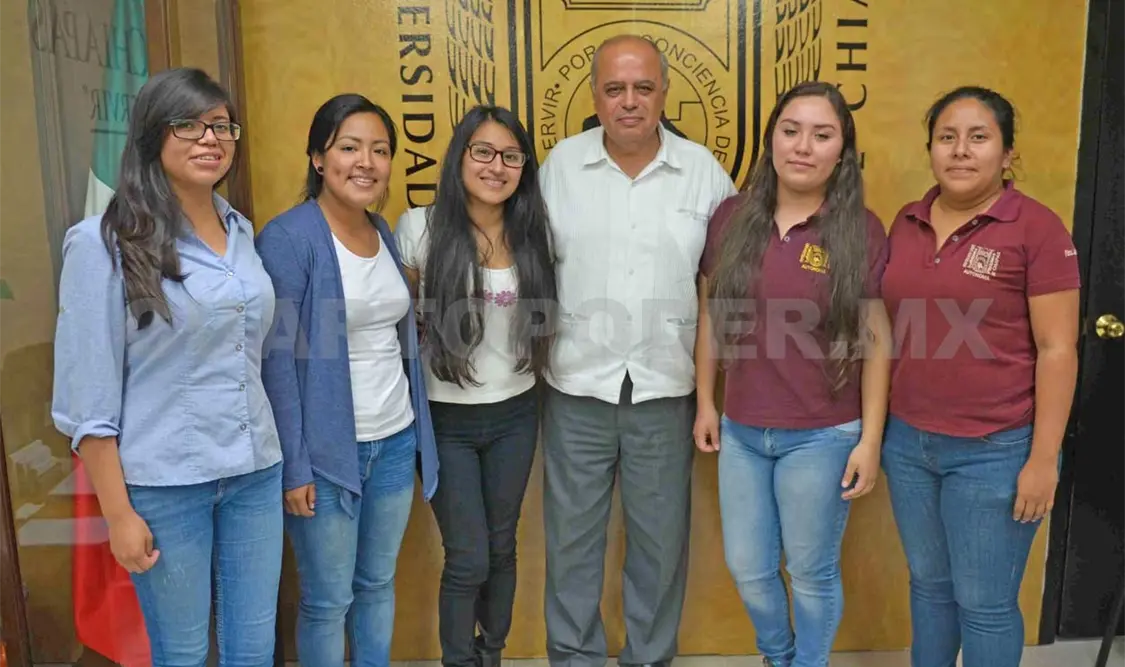 El talento de los jóvenes ha sido reconocido en diferentes foros, concursos y congresos a nivel local, nacional e internacional: Carlos Ruiz. CP