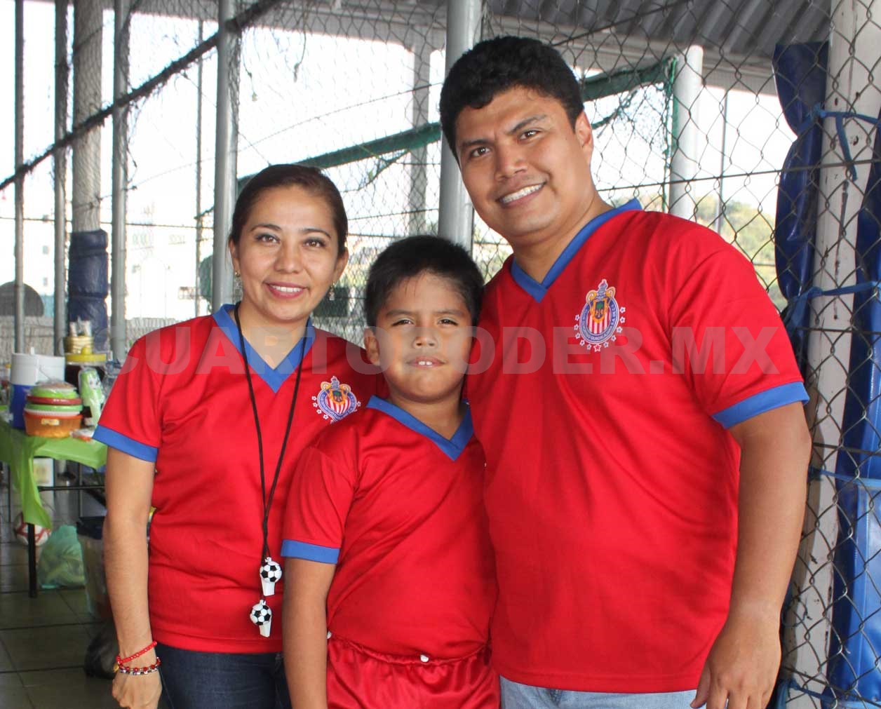 Fiesta futbolera para Antonio