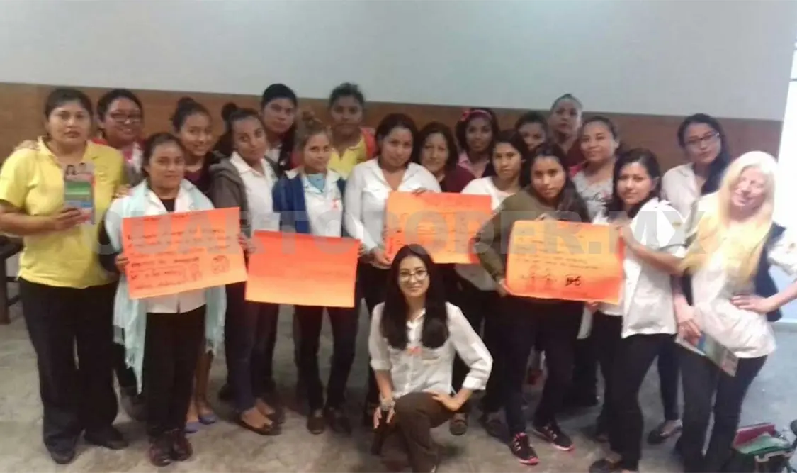 Imparten taller en la Universidad Chiapas