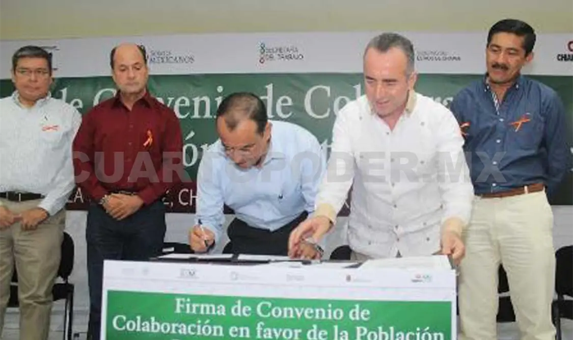 Durante la firma del acuerdo, el titular de la ST destacó que el Gobierno del Estado garantiza el apoyo a las y los migrantes porque son mujeres y hombres que “tienen sueños auténticos”. CP