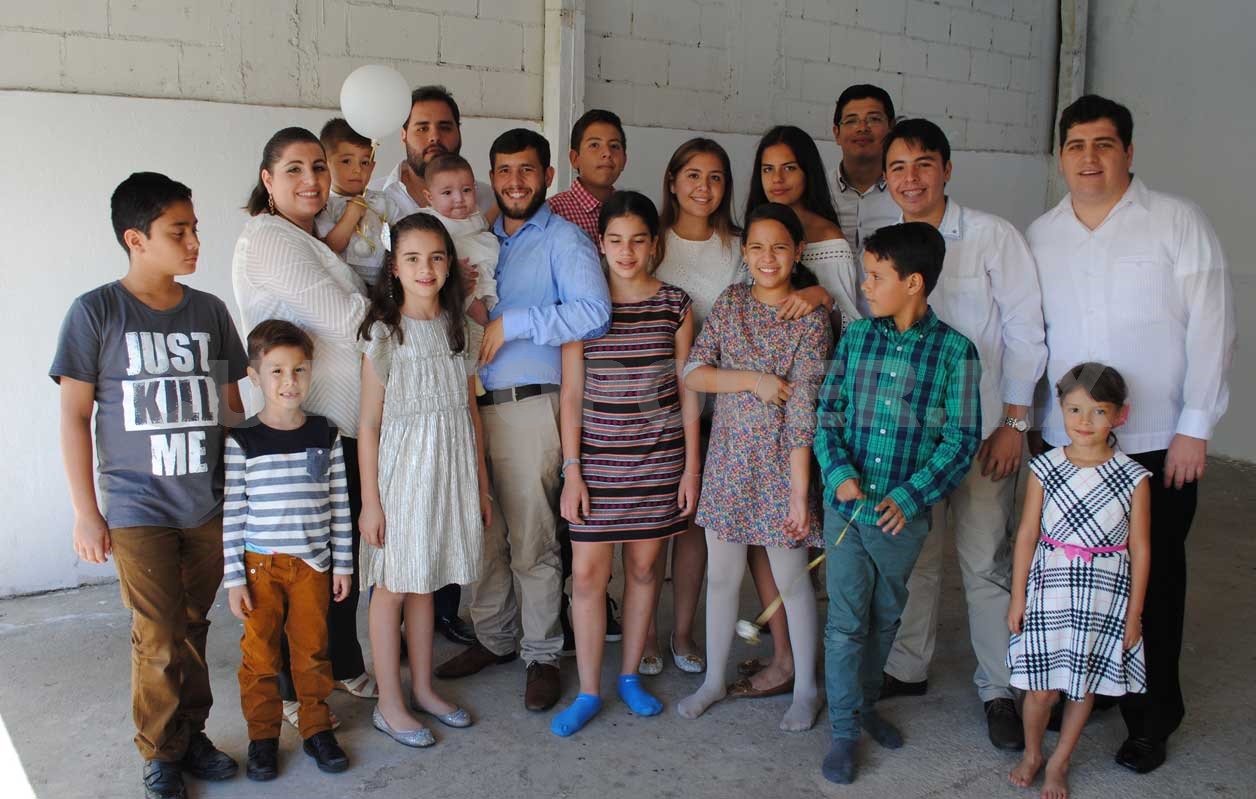 Mathías recibió el primer sacramento