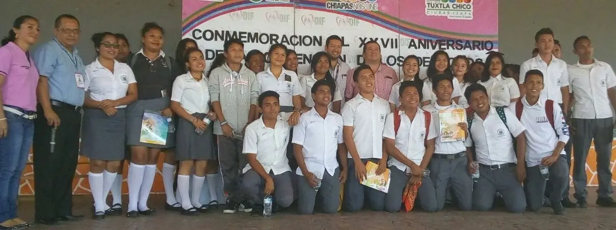 Recibieron pláticas sobre derechos y obligaciones más de 75 estudiantes de primaria y secundaria de Tuxtla Chico. Cortesía.