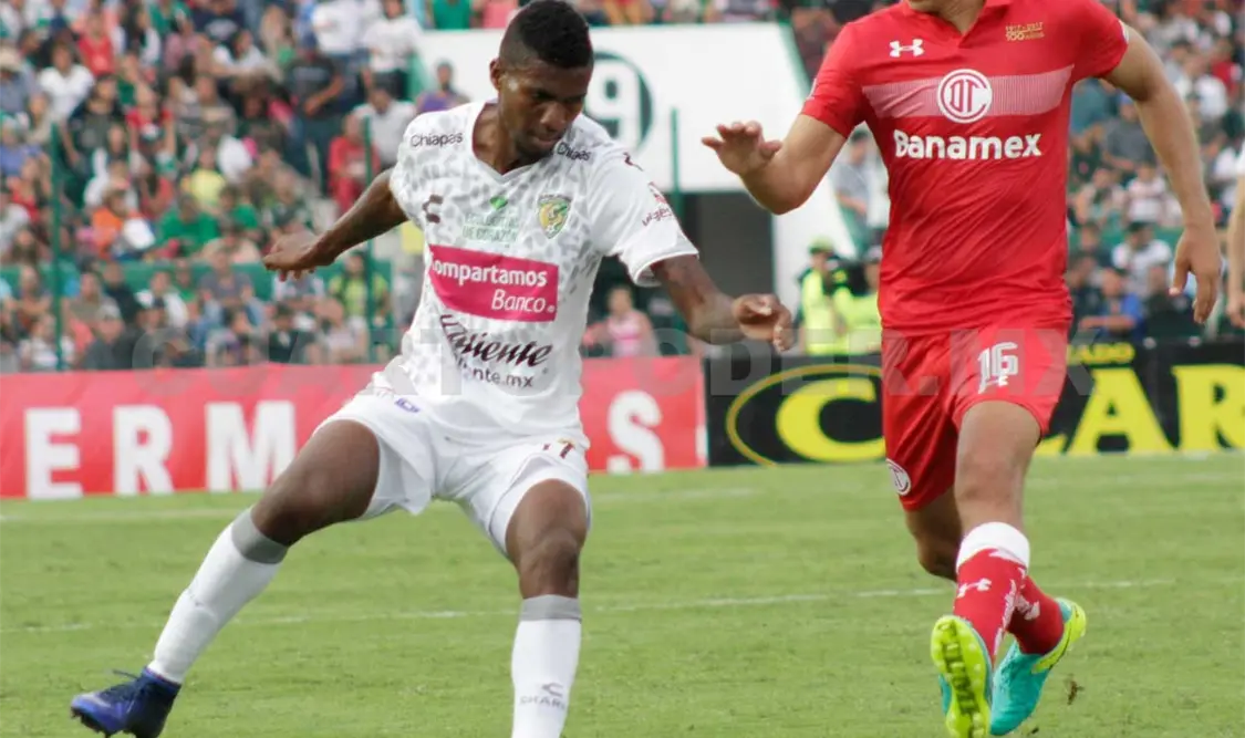 Jaguares solo pudo ganar ante Toluca y Atlas; ambos juegos en calidad de local.