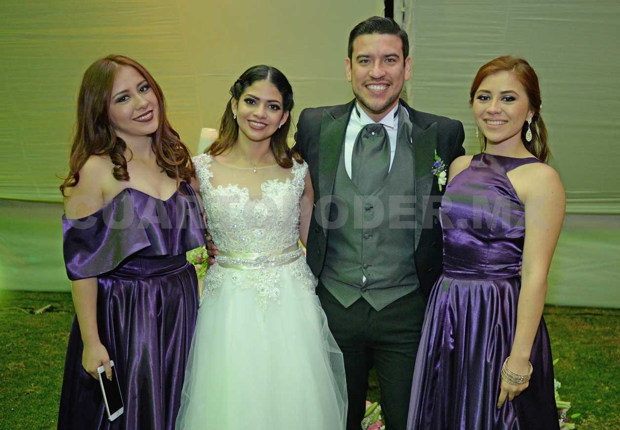 Karla y Luis se dieron el sí