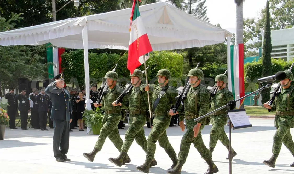 Toma protesta comandante de VII Región Militar